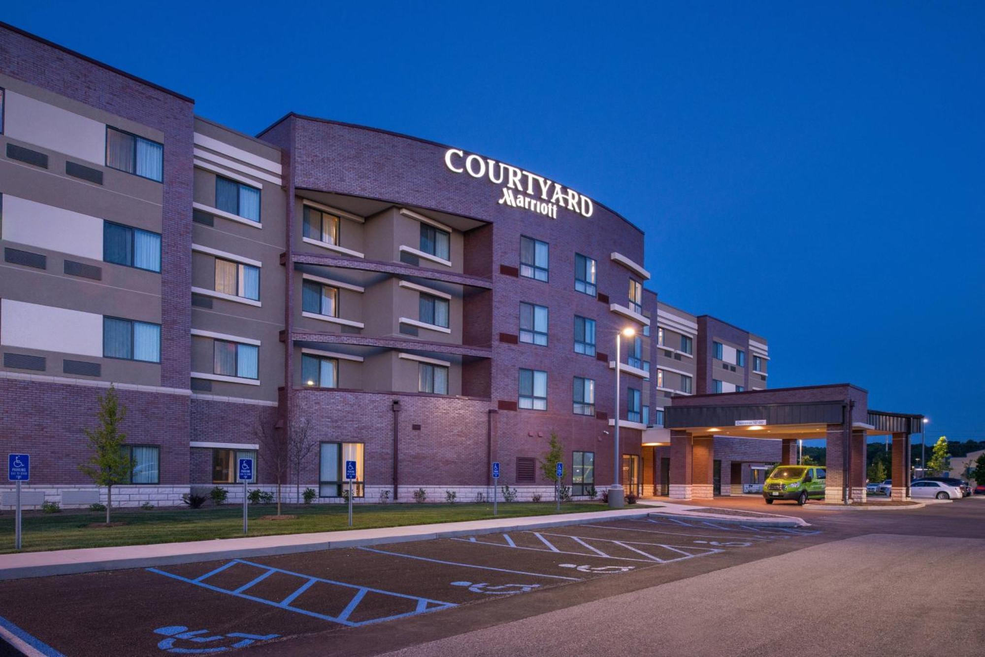 Courtyard By Marriott St Louis Честерфилд Экстерьер фото